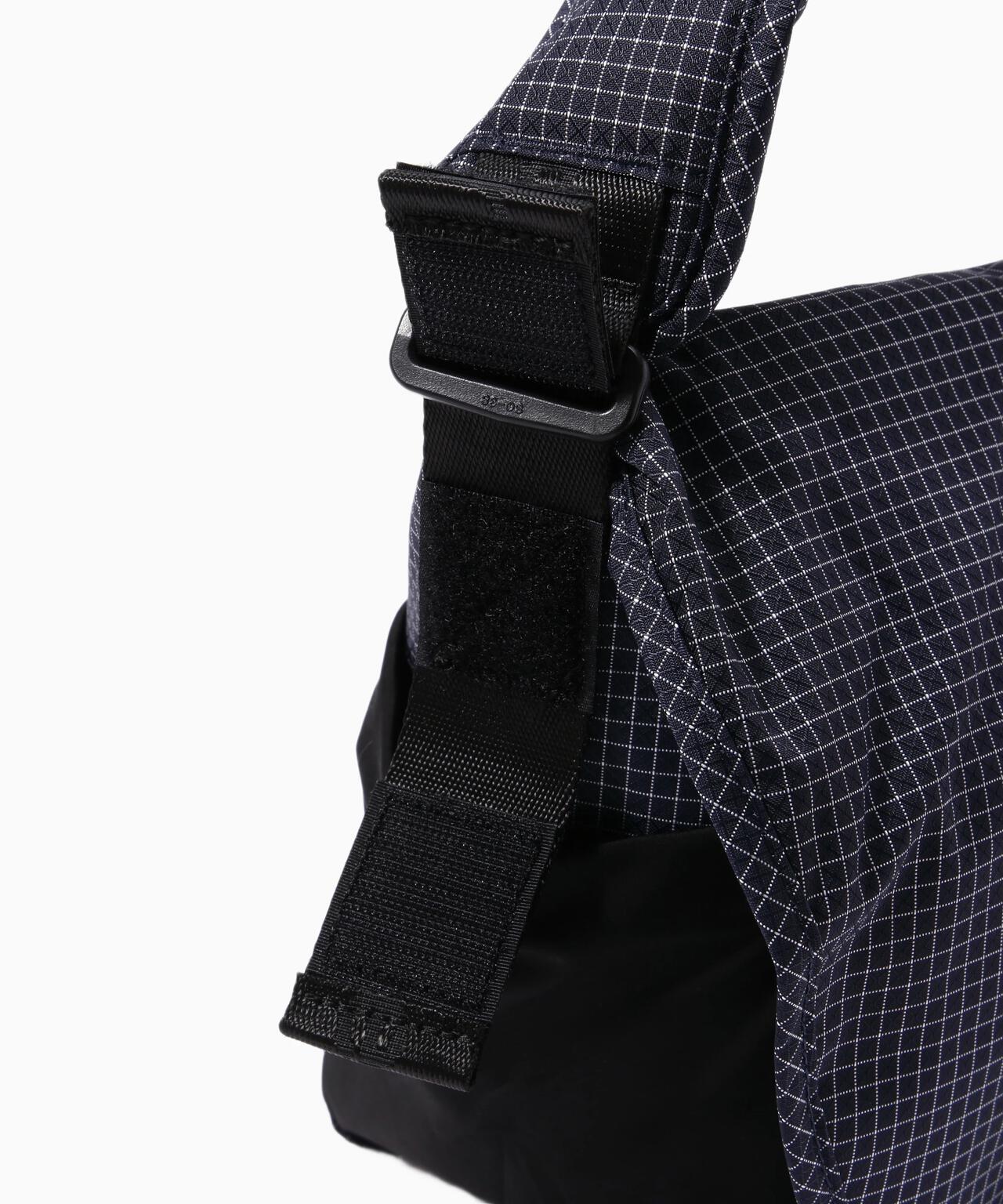 ocean rip messenger bag