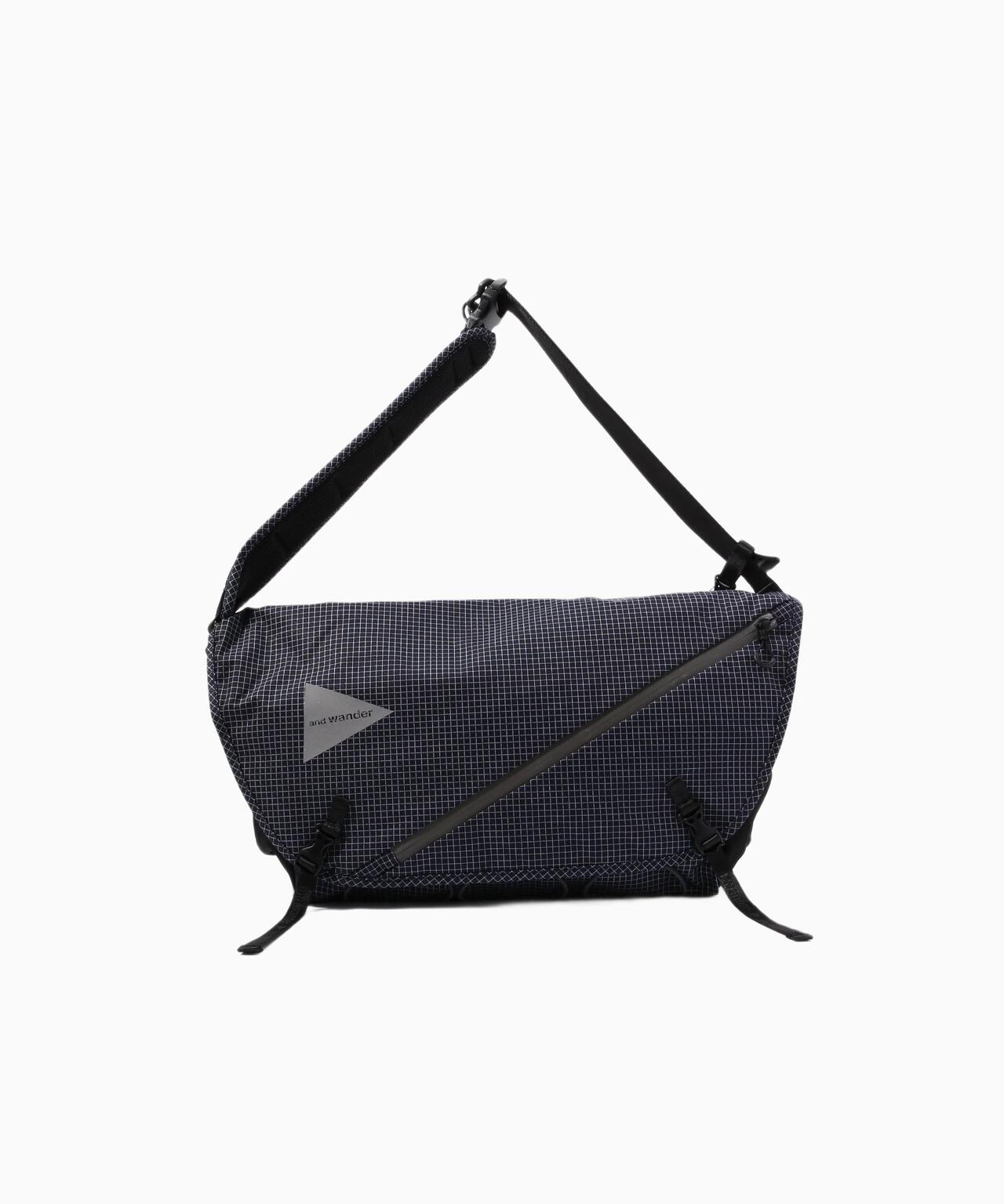 ocean rip messenger bag