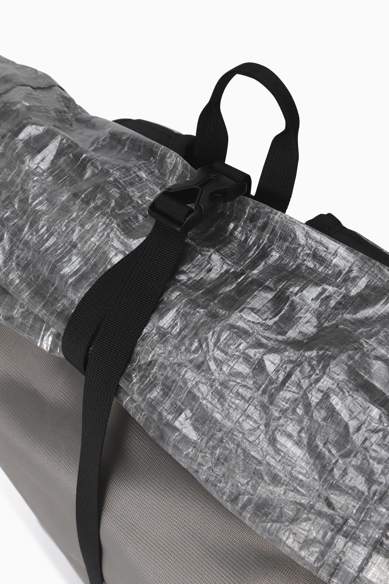 UL backpack with Dyneema