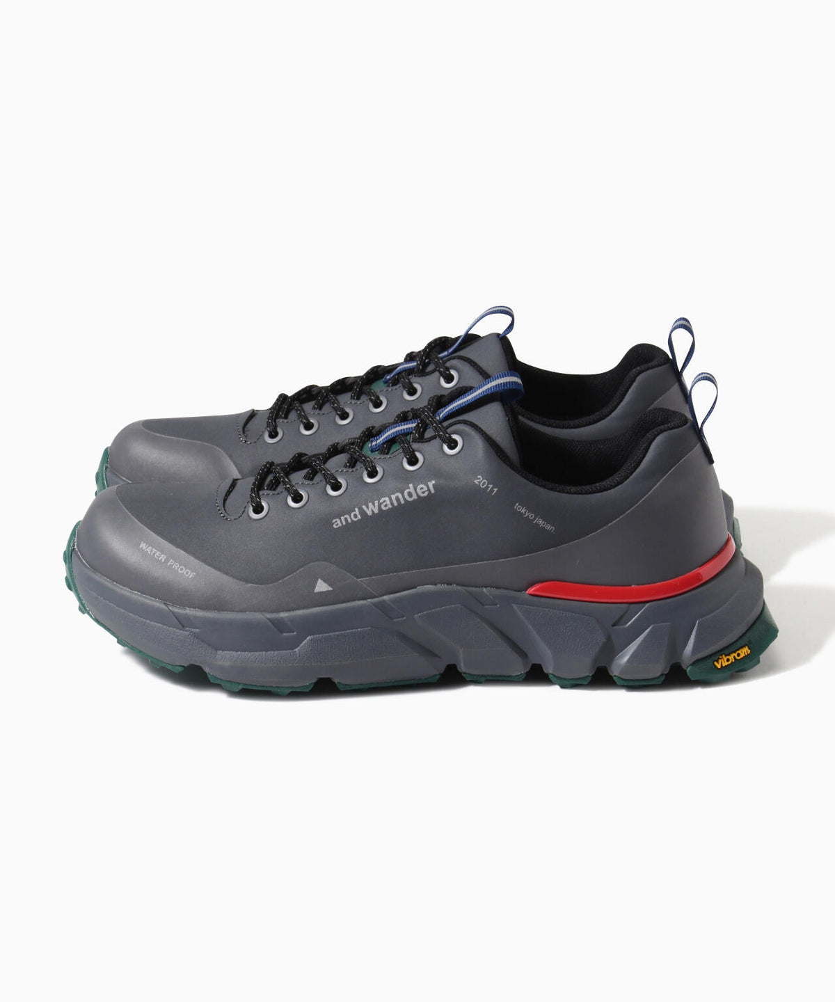 waterproof trek shoes low