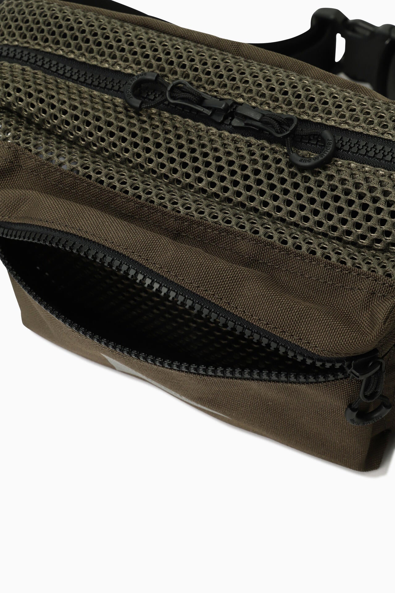 b2634101-ae4d-5a88-bc5c-33cfc24b6ec9_Image