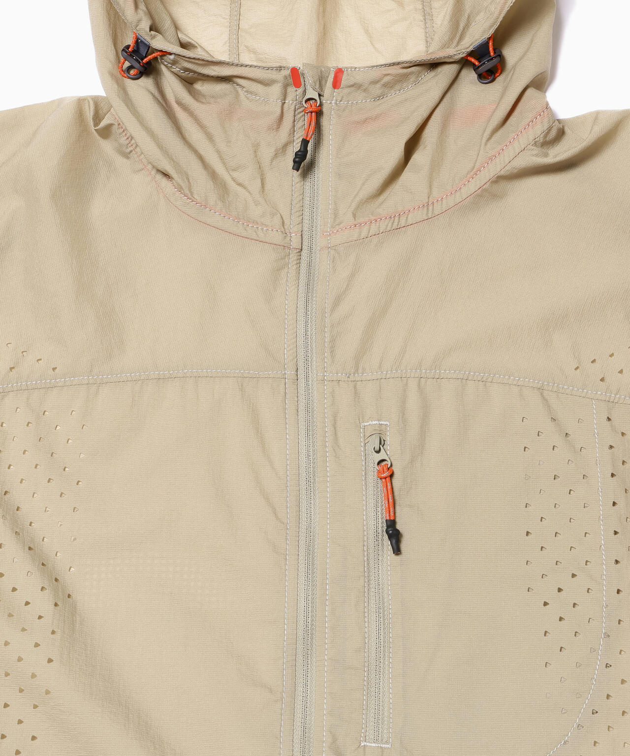 Altra × and wander ventilation wind jacket