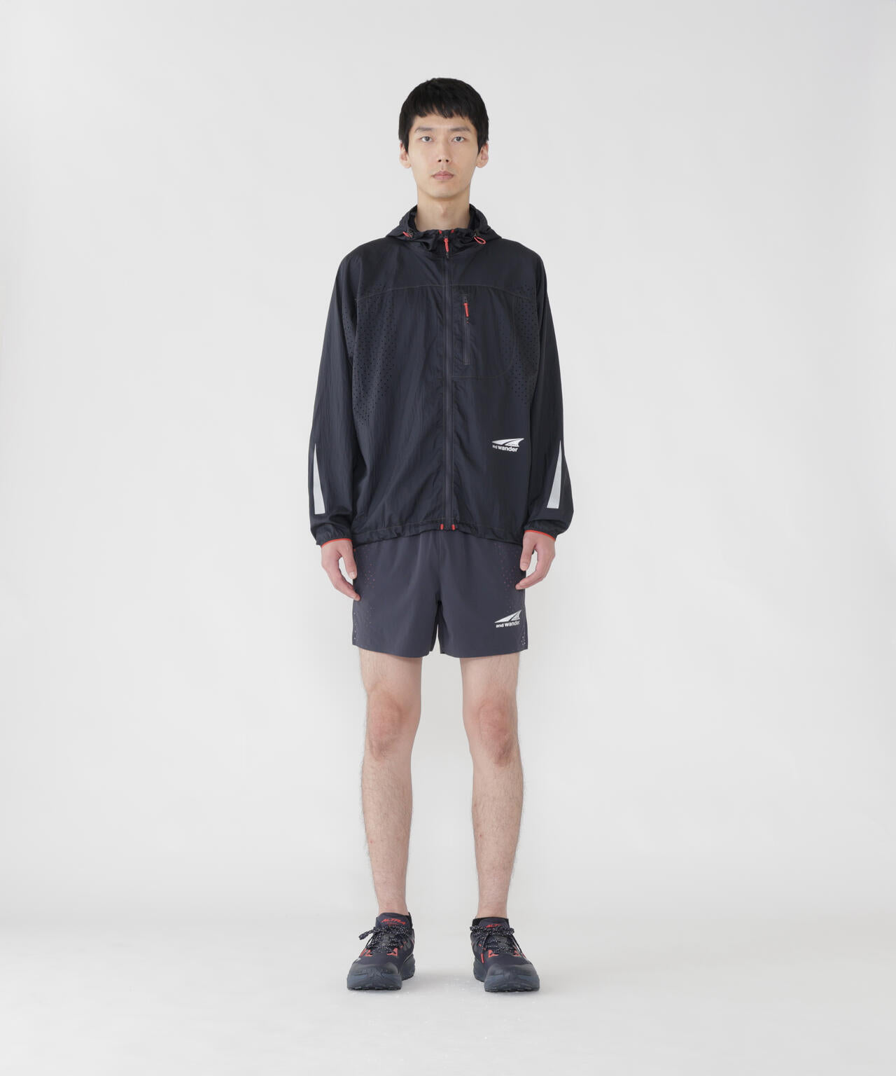 Altra × and wander ventilation wind jacket