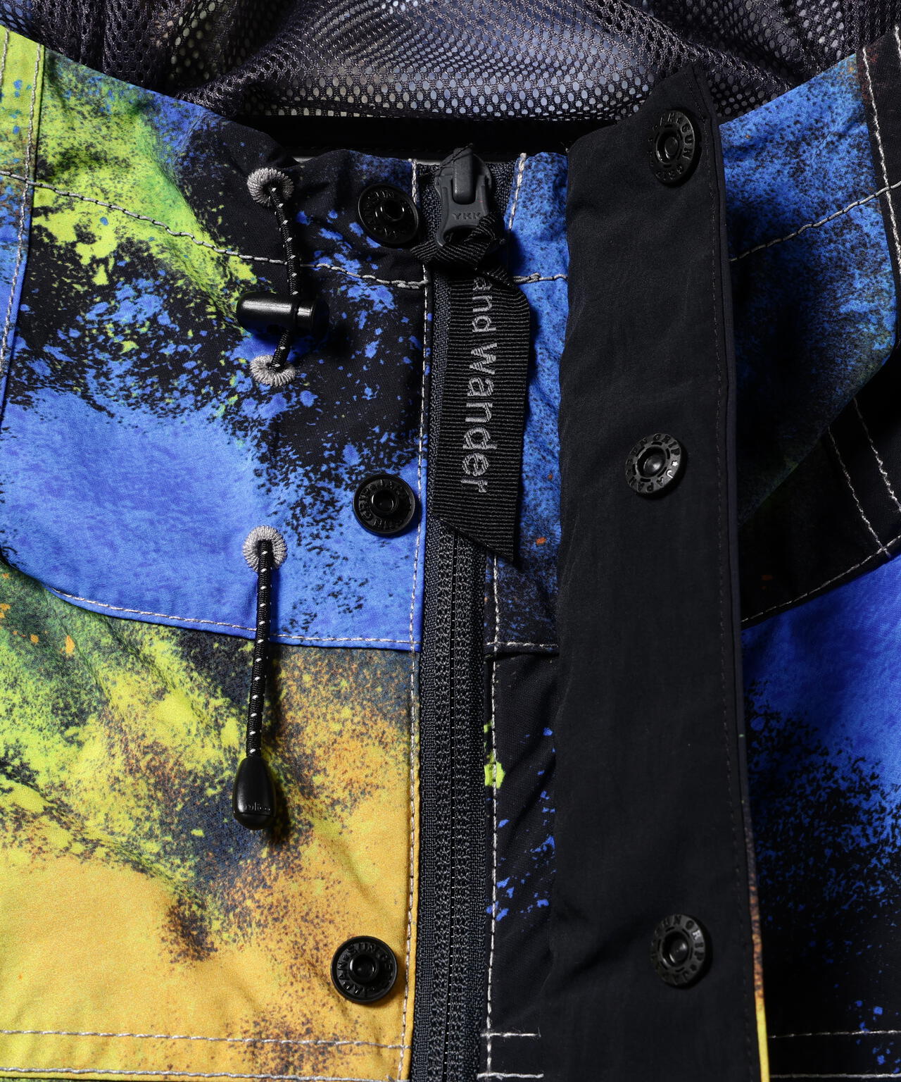 Gramicci × and wander brushed nylon jacket