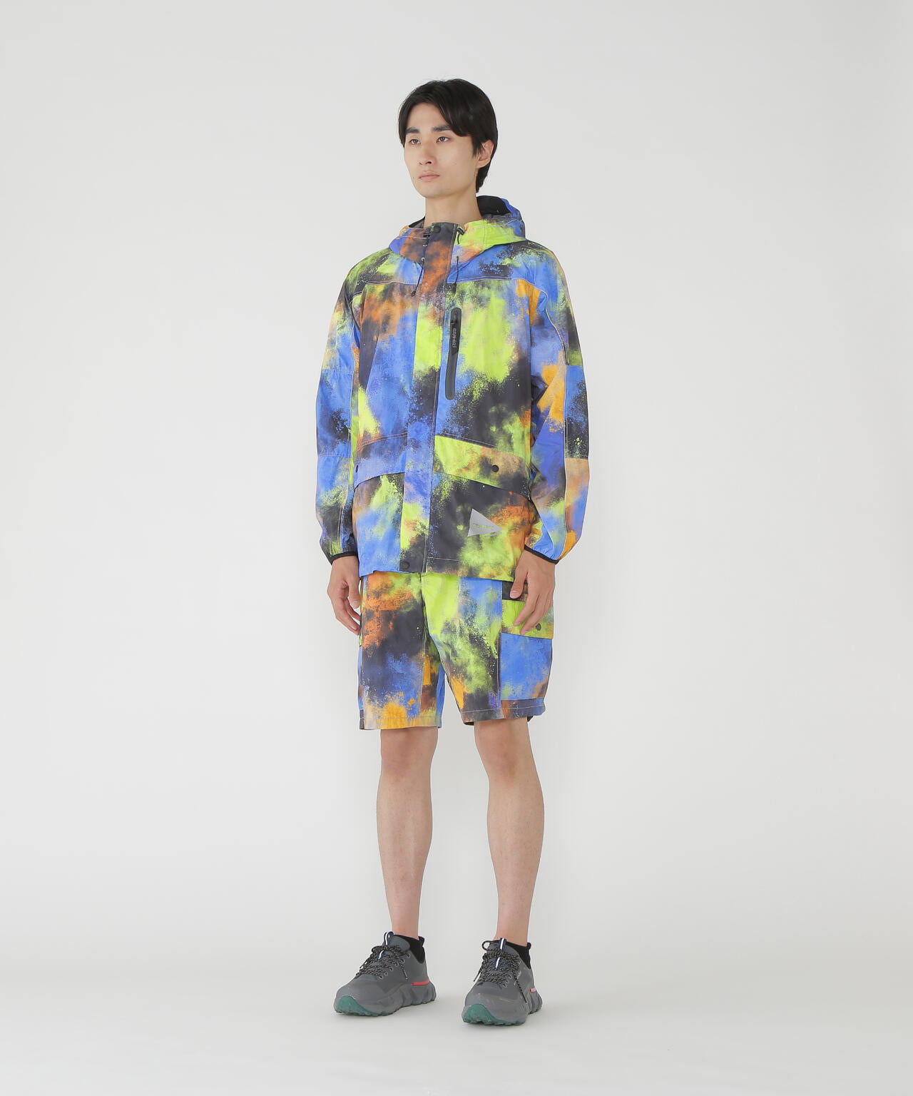 Gramicci × and wander brushed nylon jacket