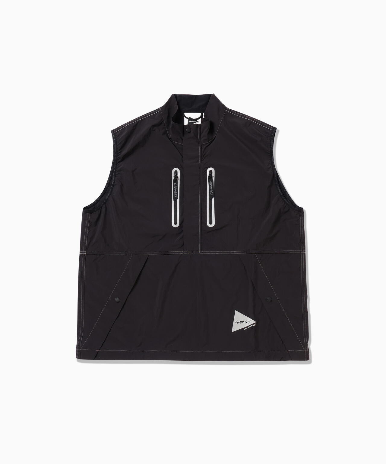 Gramicci × and wander brushed nylon vest