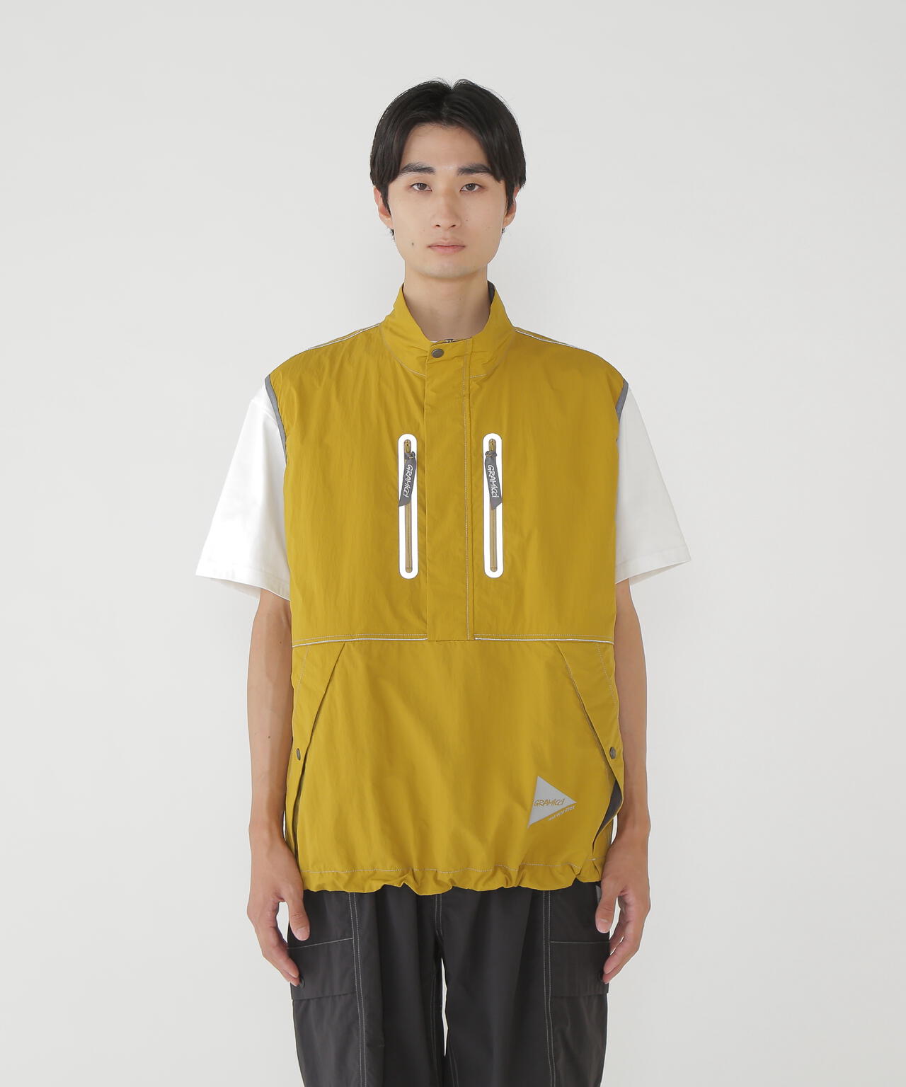 Gramicci × and wander brushed nylon vest