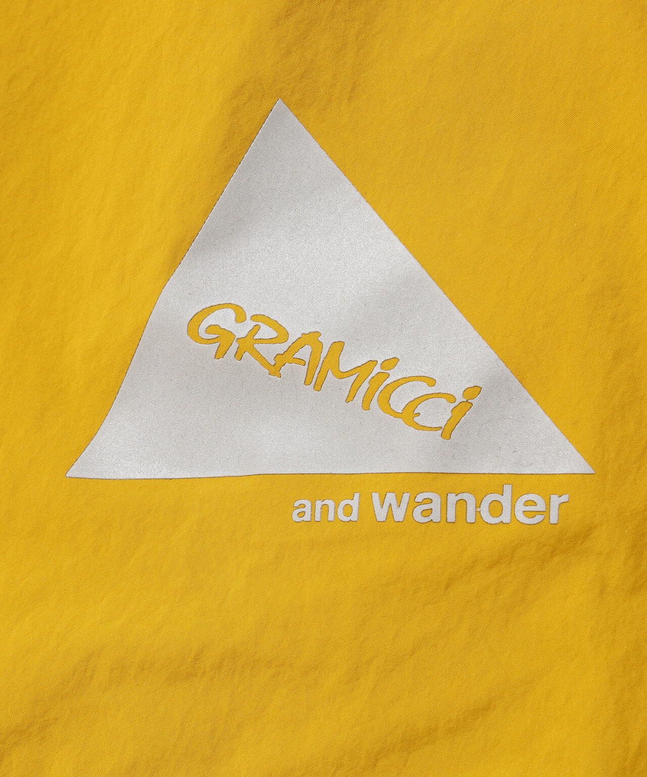 Gramicci × and wander brushed nylon vest