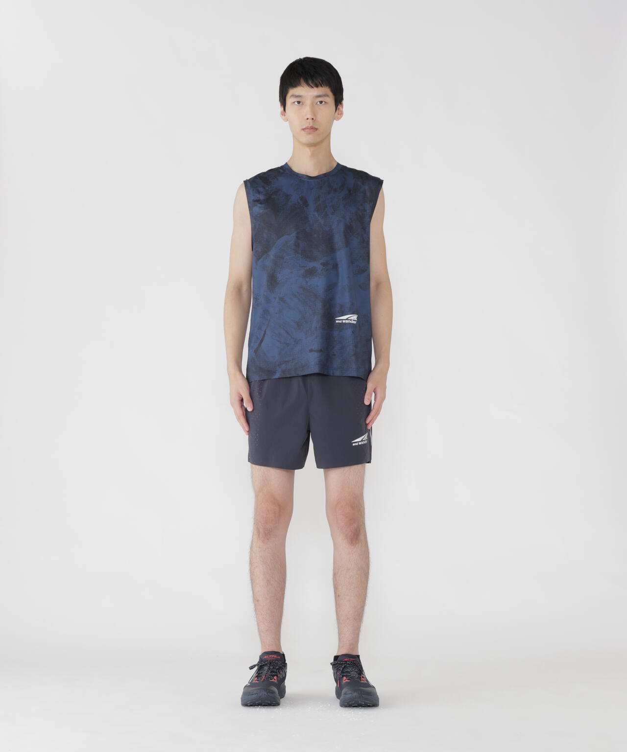 Altra × and wander ventilation short pants
