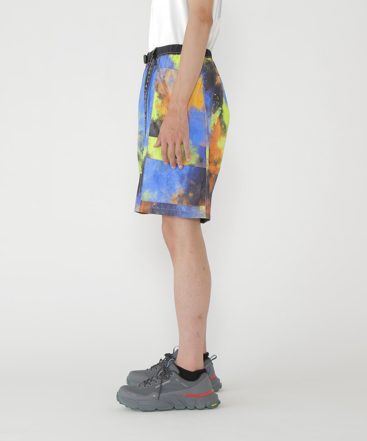 Gramicci × and wander brushed nylon short pants