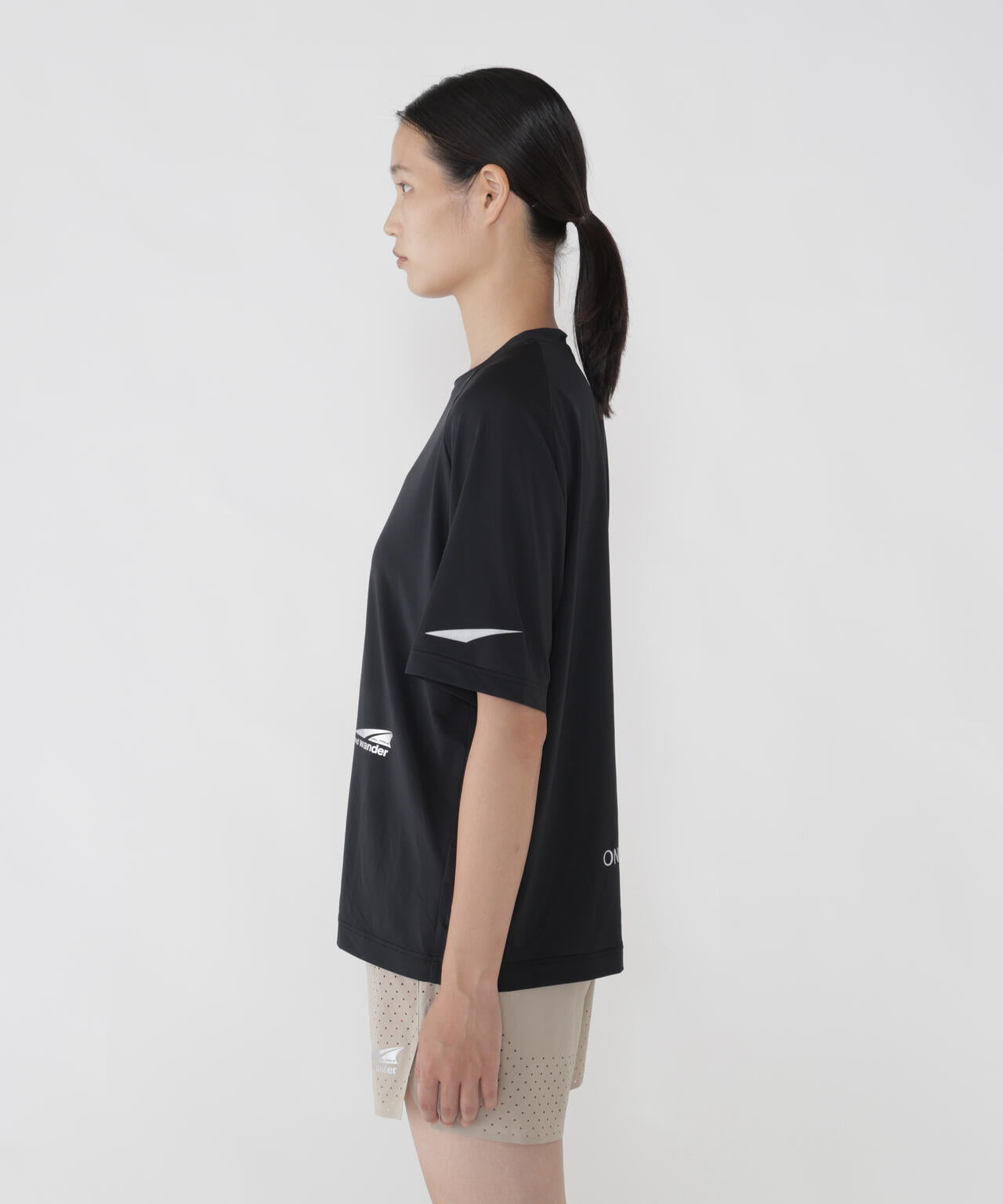 Altra × and wander SS T
