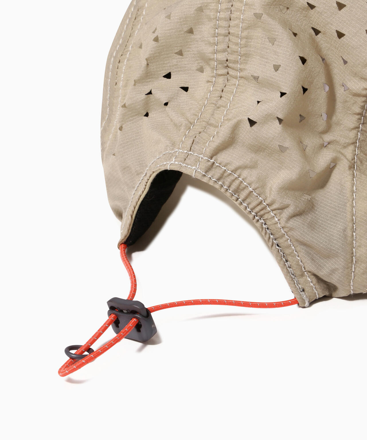 Altra × and wander ventilation cap