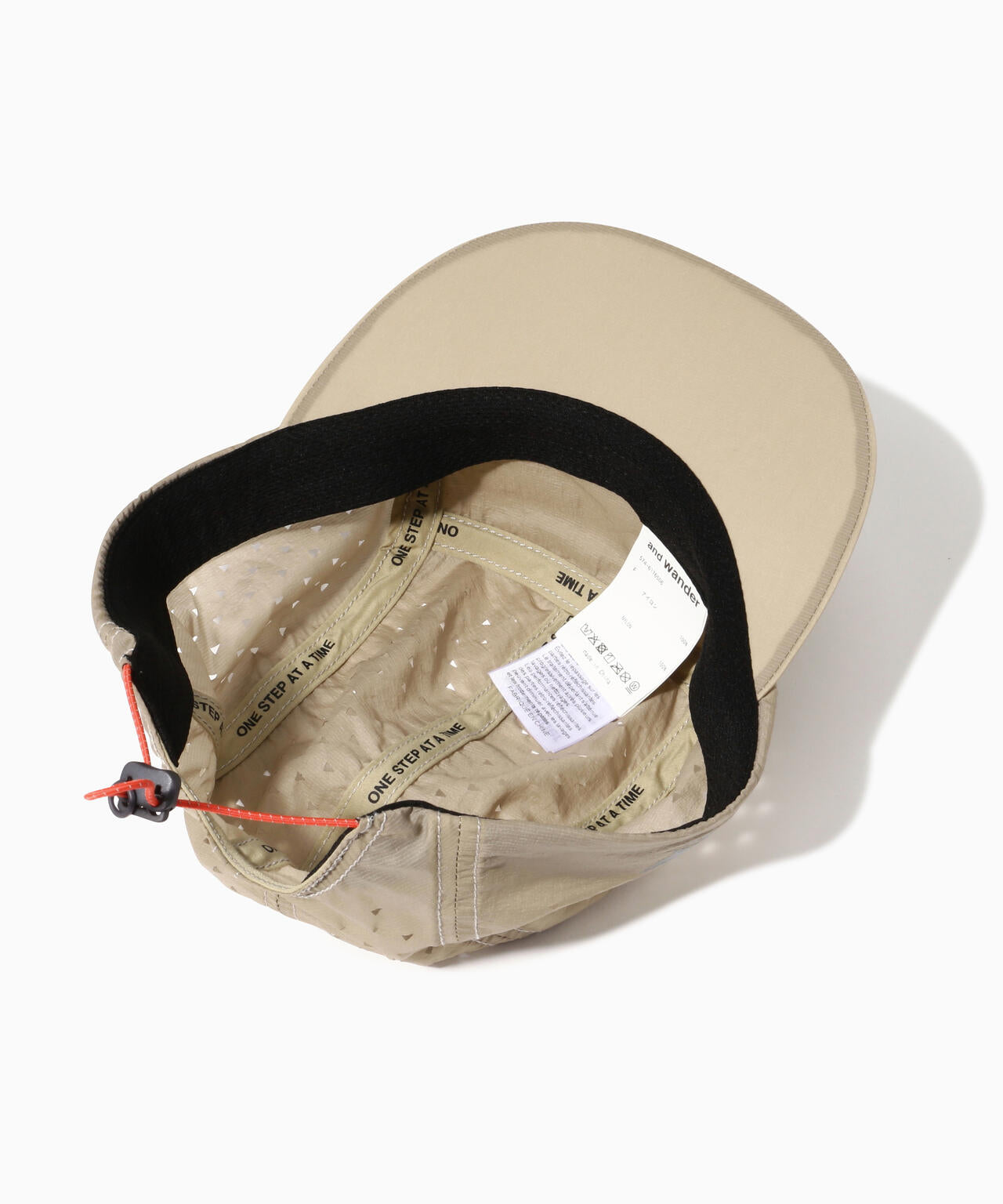 Altra × and wander ventilation cap