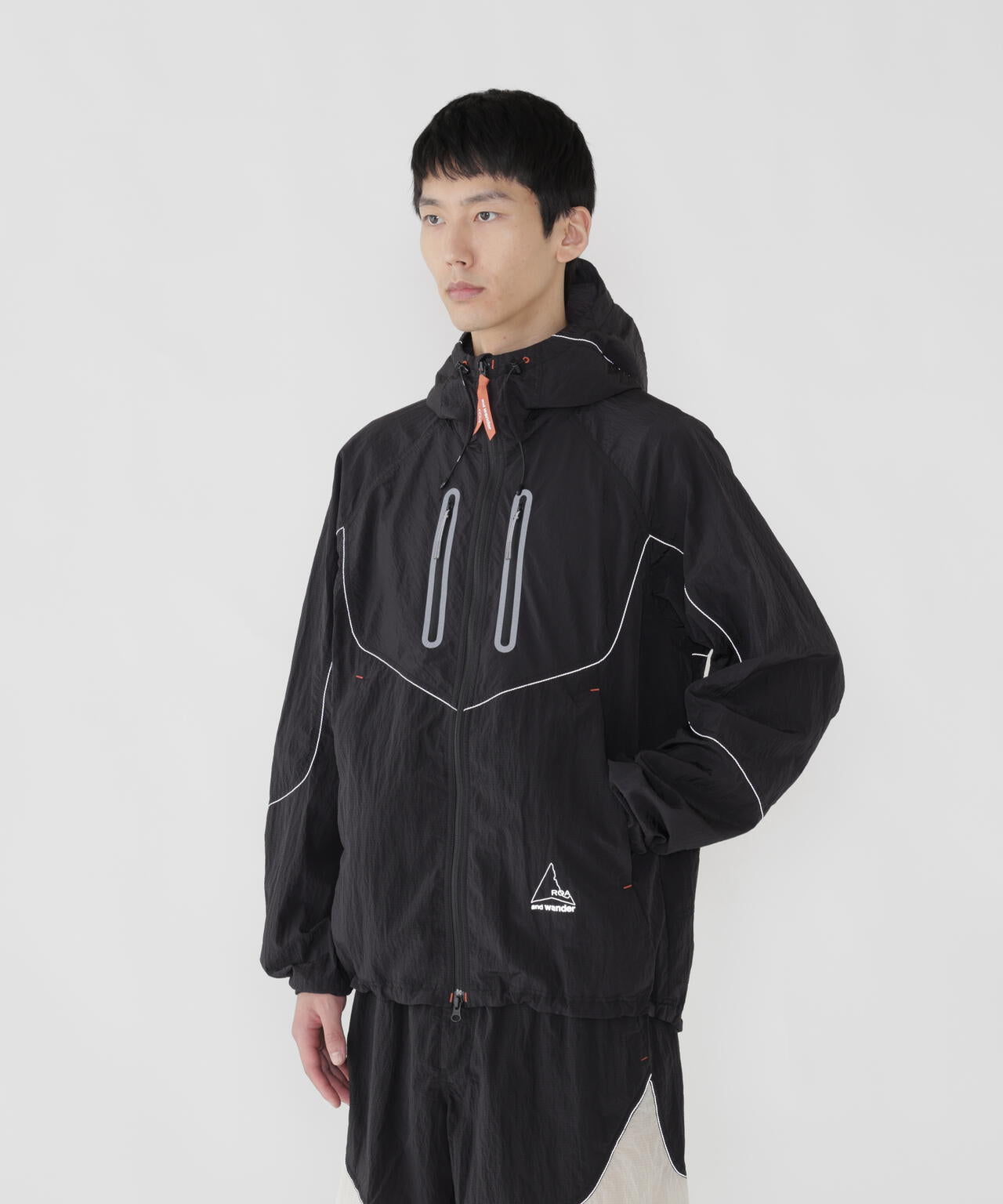 ROA × and wander ripstop wind jacket