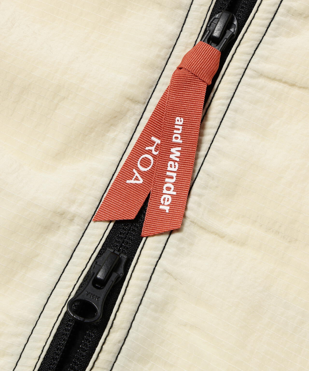 ROA × and wander ripstop wind jacket