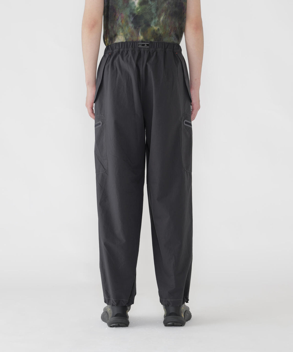 ROA × and wander breathable pants