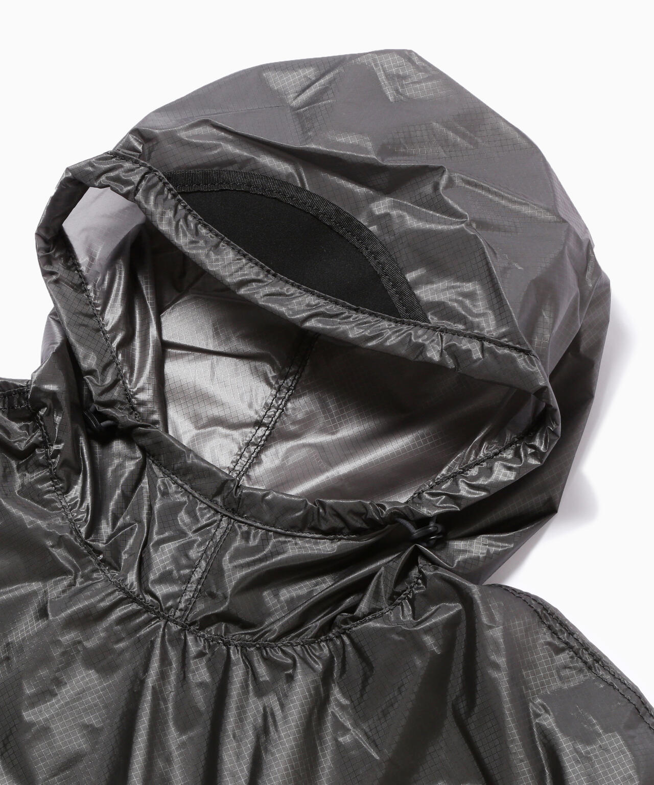 Brompton × sil poncho