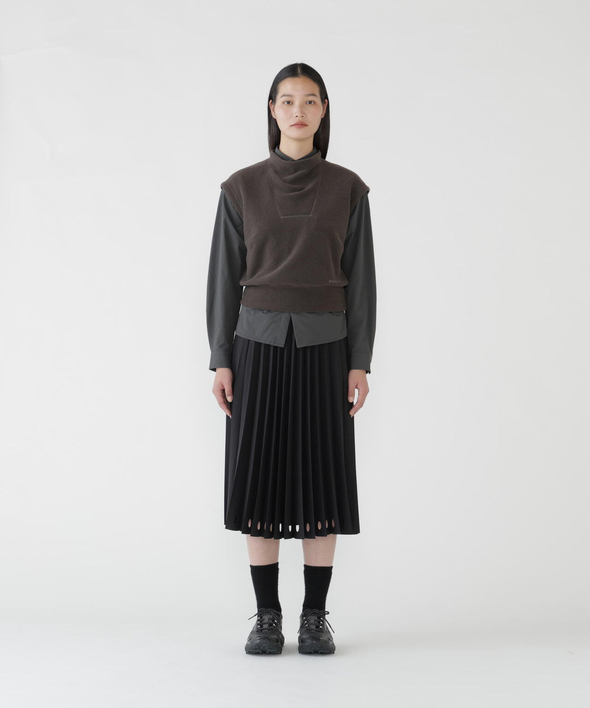 Height:178cm Bust:84cm Waist:60cm Hips:88cm 着用サイズ:WM