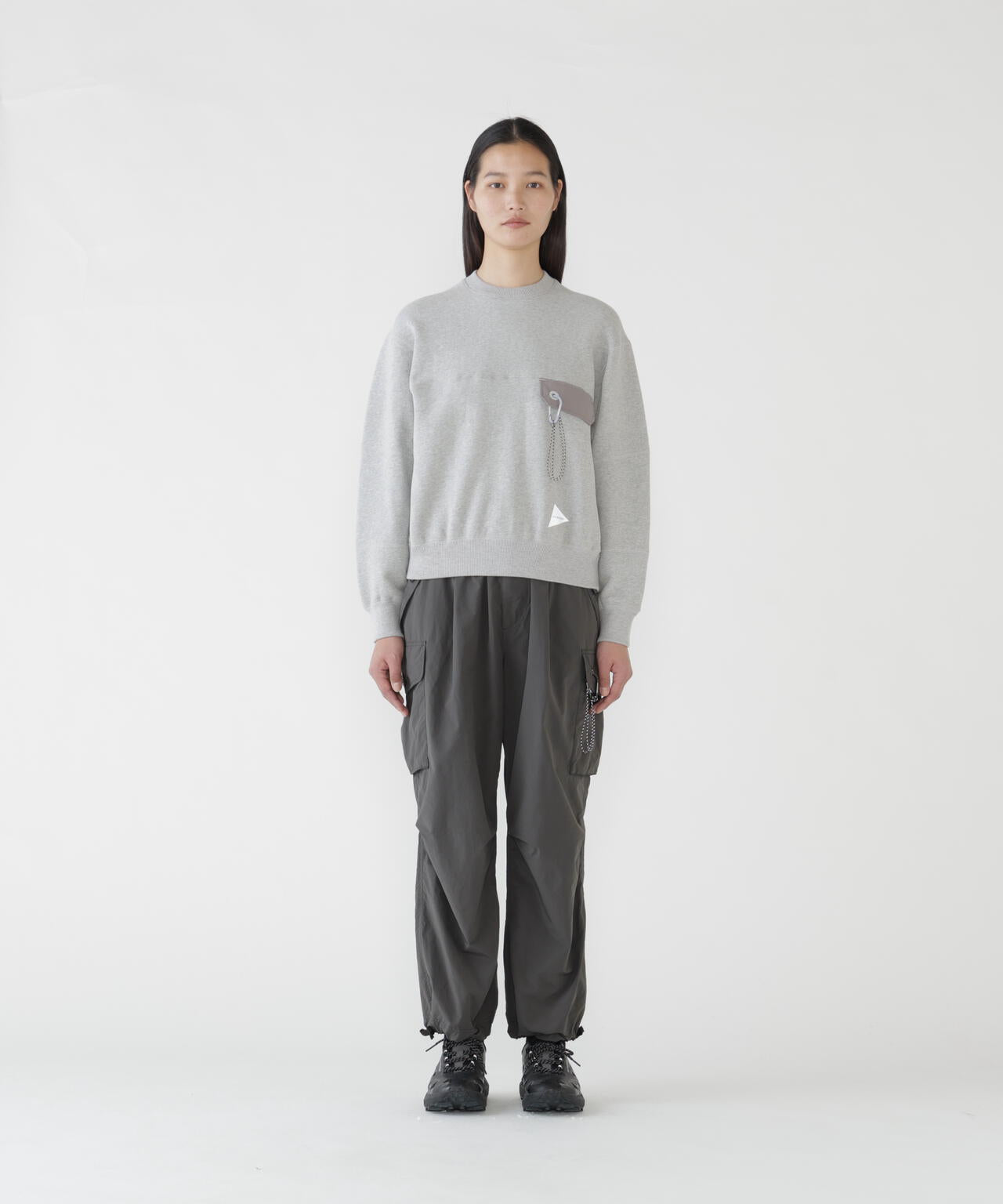 Height:178cm Bust:84cm Waist:60cm Hips:88cm 着用サイズ:WM