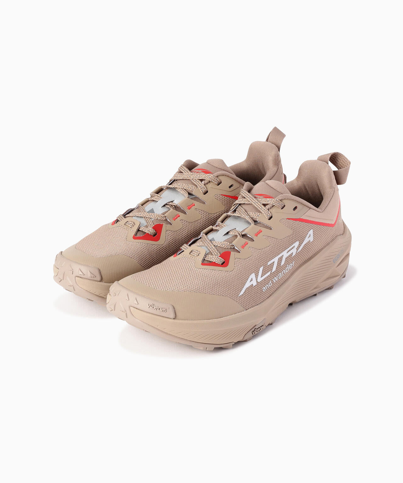 Altra × and wander EXPERIENCE WILD 3+