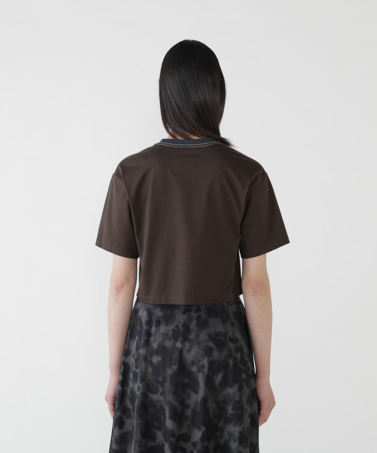Height:178cm Bust:84cm Waist:60cm Hips:88cm 着用サイズ:WM