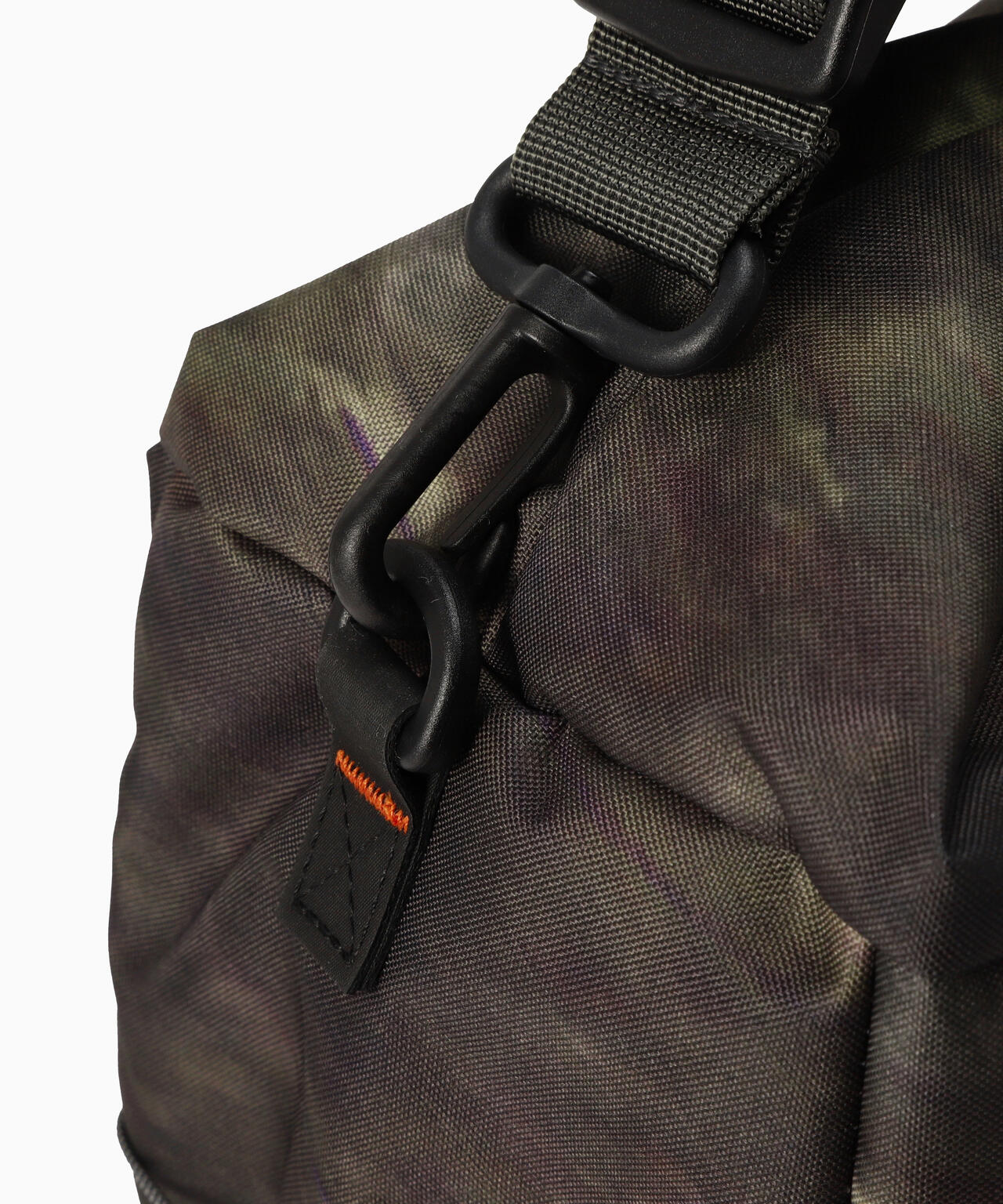 ROA × and wander 2way tote bag camouflage