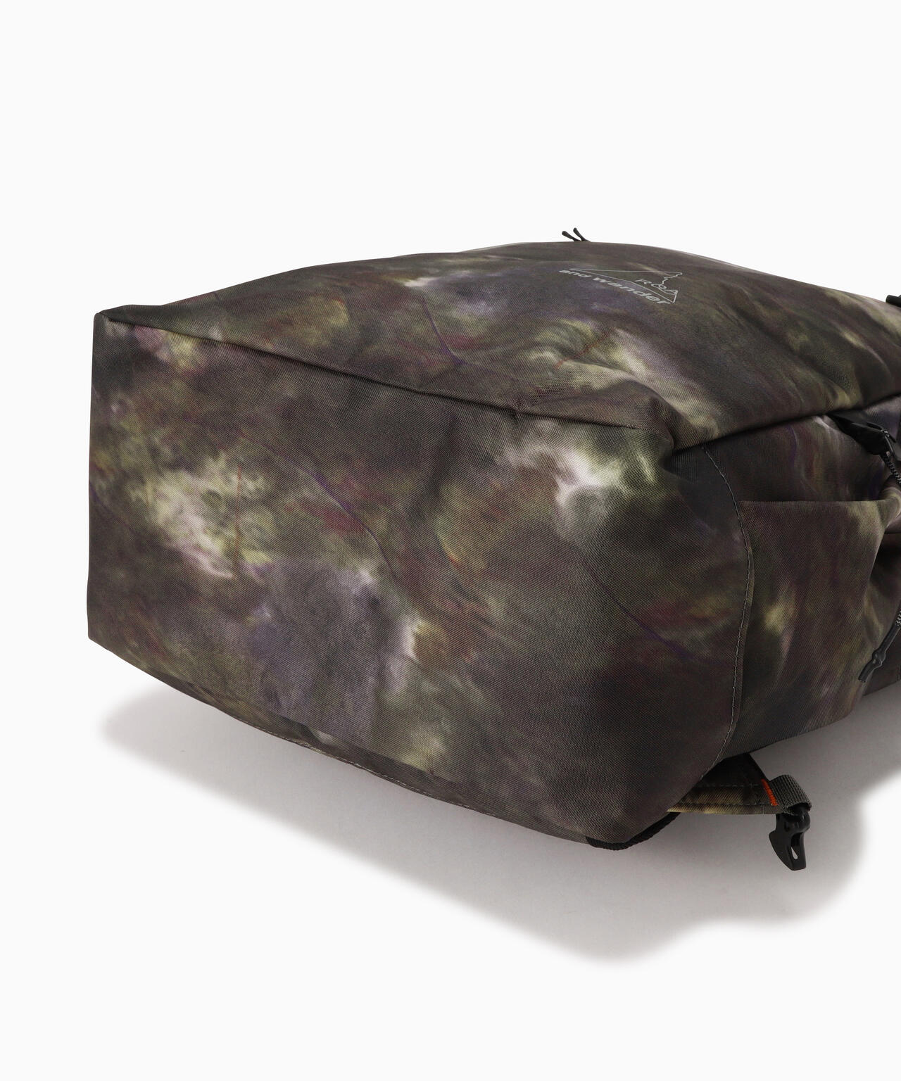 ROA × and wander 2way tote bag camouflage