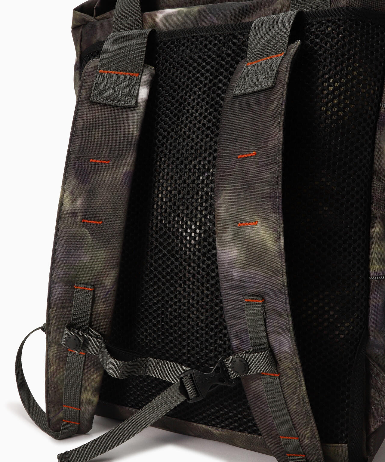 ROA × and wander 2way tote bag camouflage