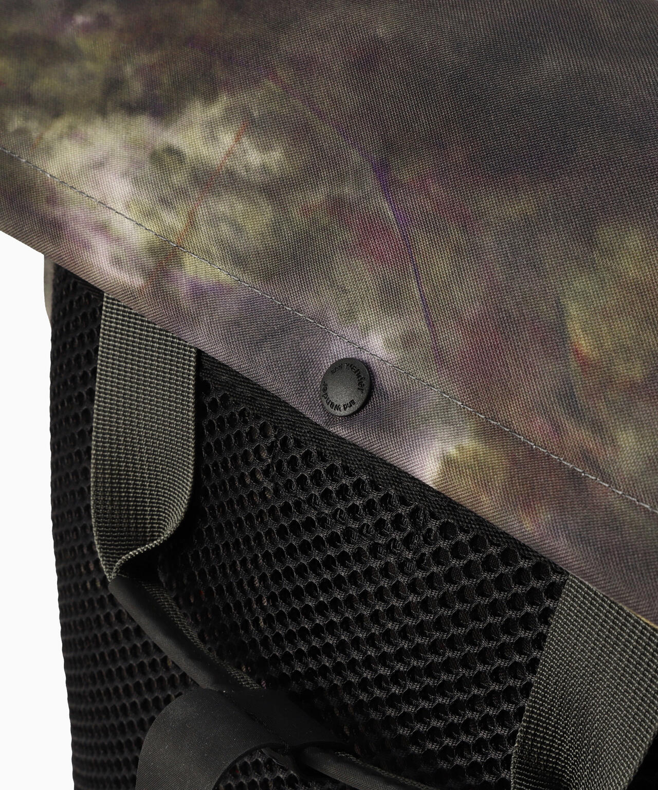 ROA × and wander 2way tote bag camouflage