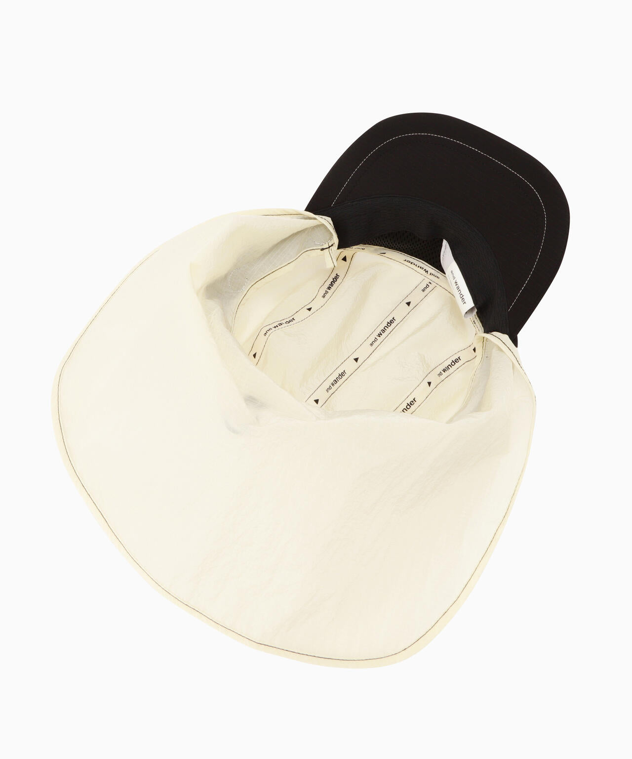 ROA × and wander ripstop wind cap