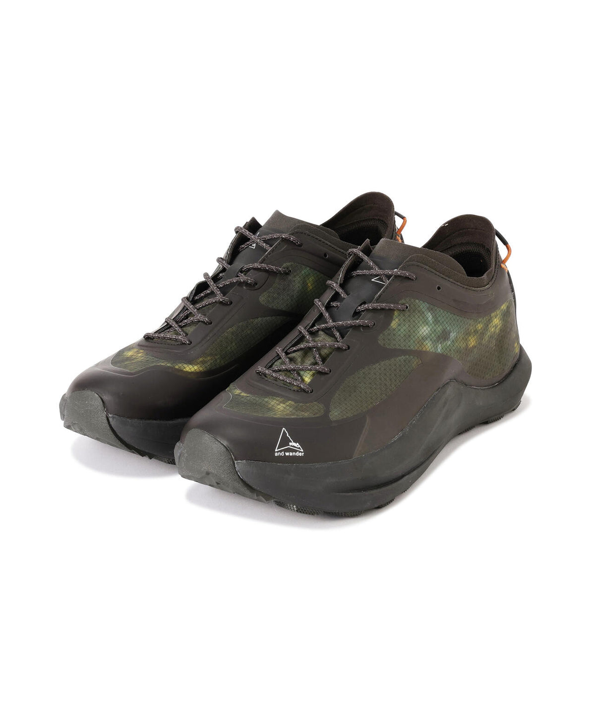 ROA × and wander sella camouflage