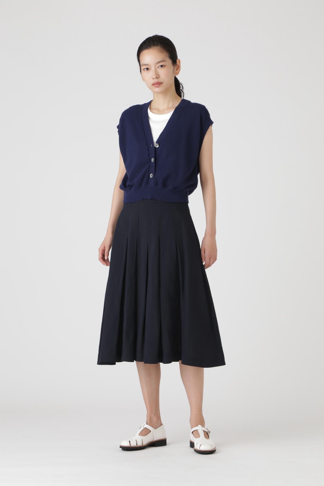 LIGHT LINEN