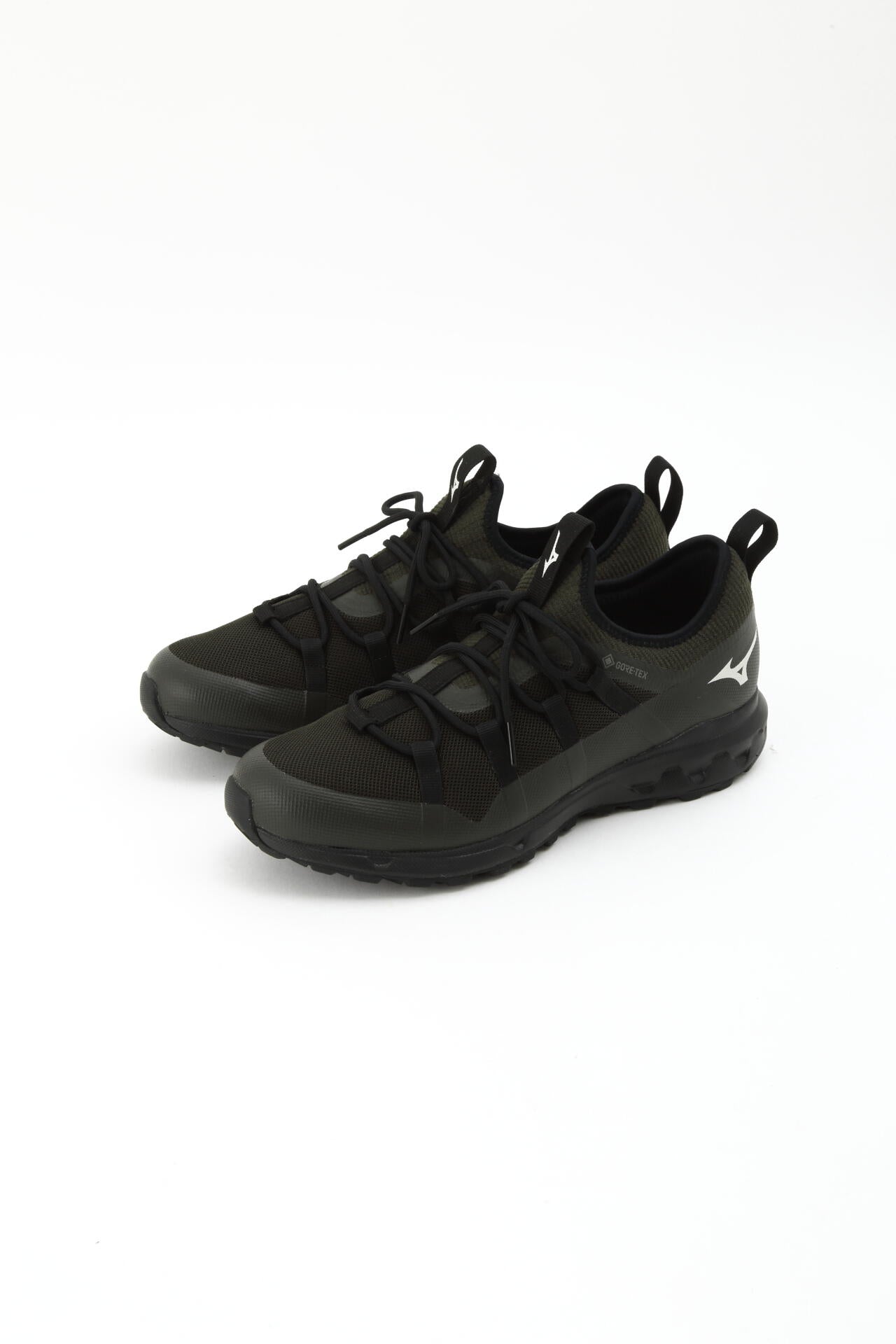 WOMEN MIZUNO PULL ON WALKING SHOES