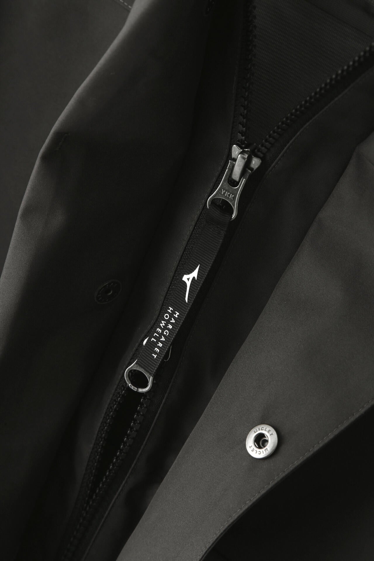 GORE-TEX POLYESTER POPLIN