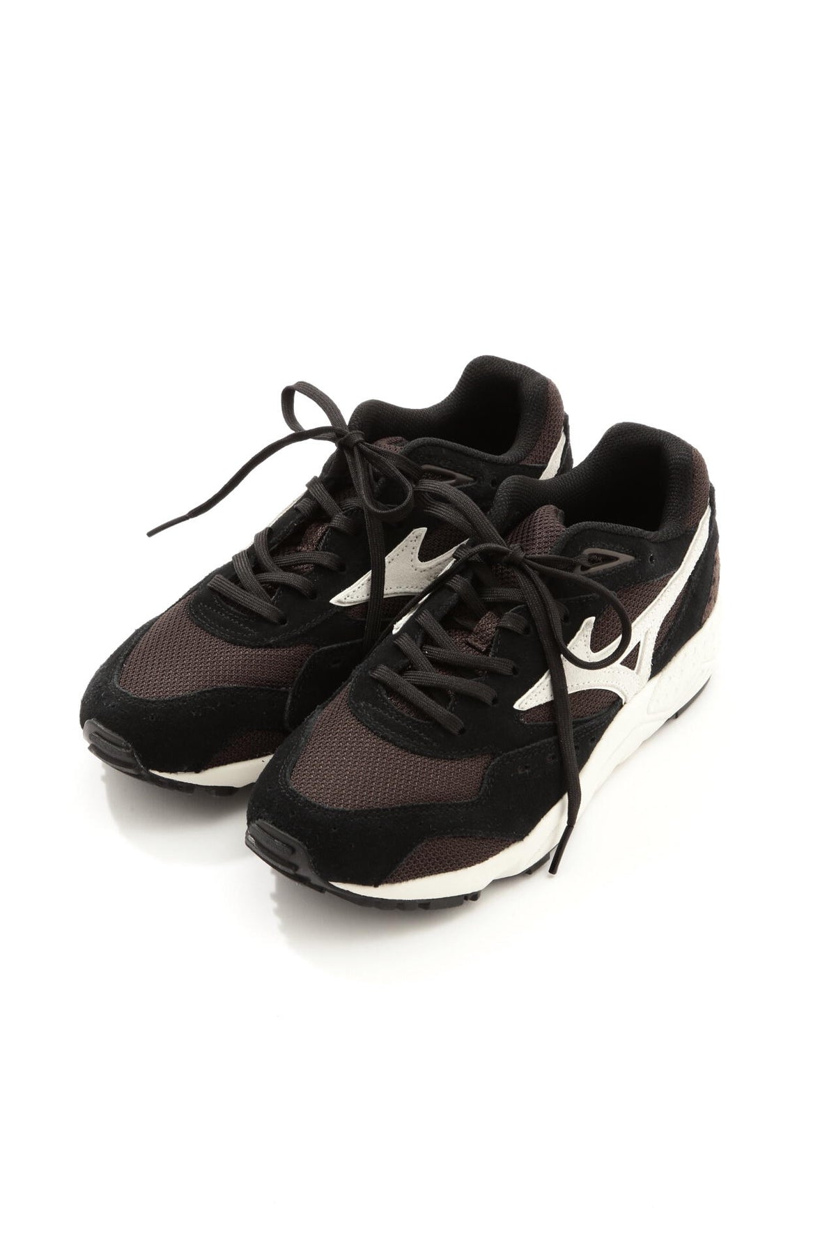 WOMEN MIZUNO TRAINING SHOES