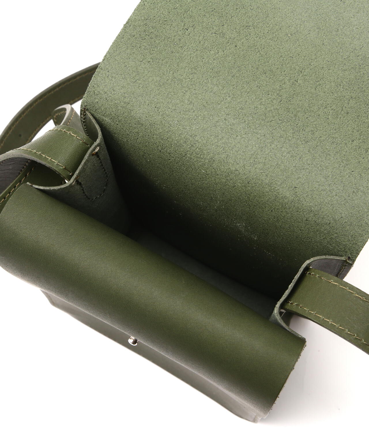 VEGITABLE TANNED LEATHER
