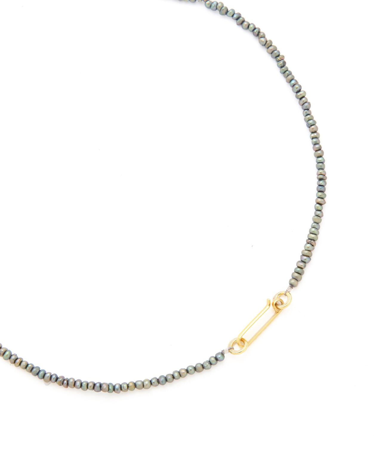 TINY PEARL NECKLACE