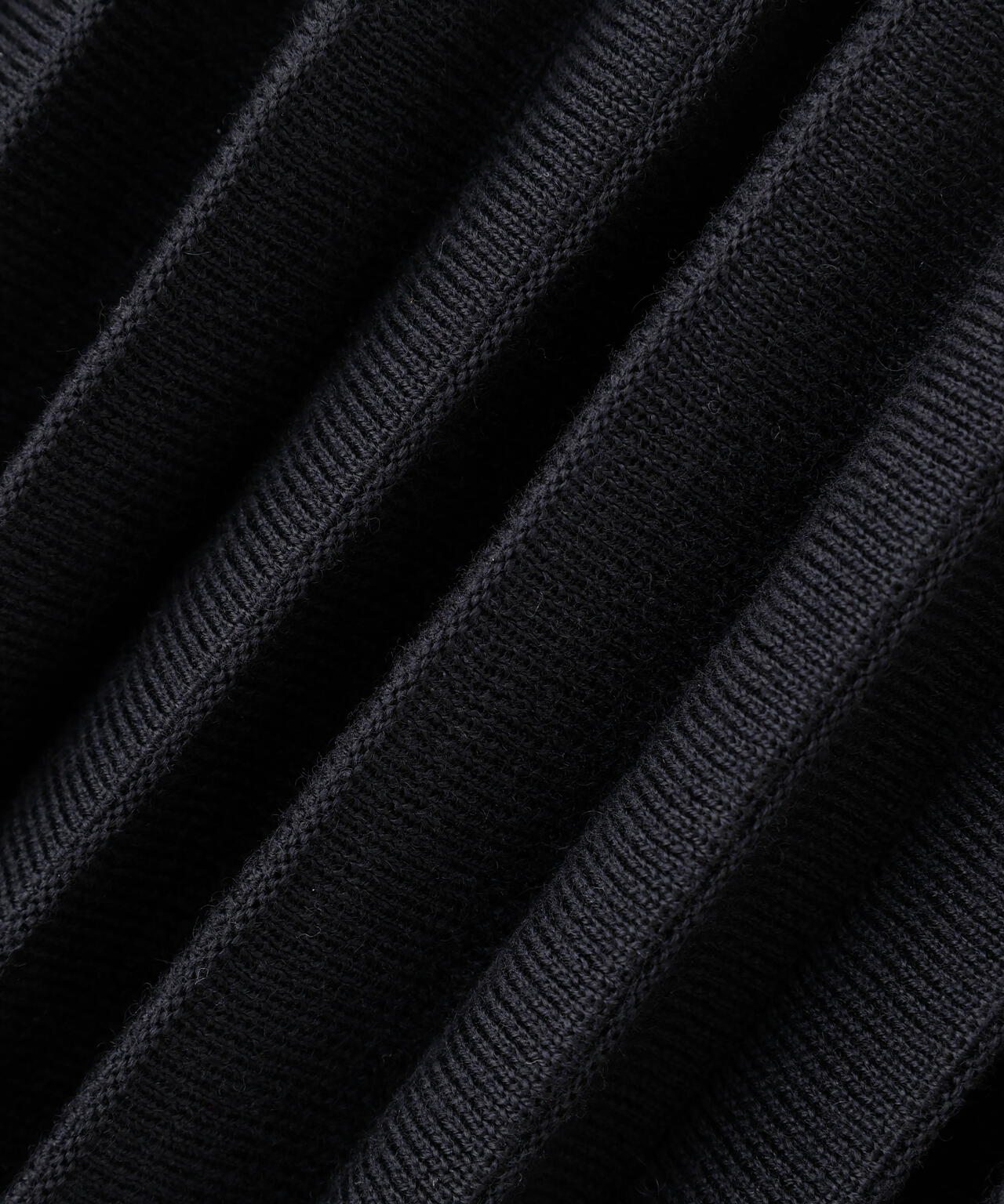 KNITTED FINE WOOL SKIRT