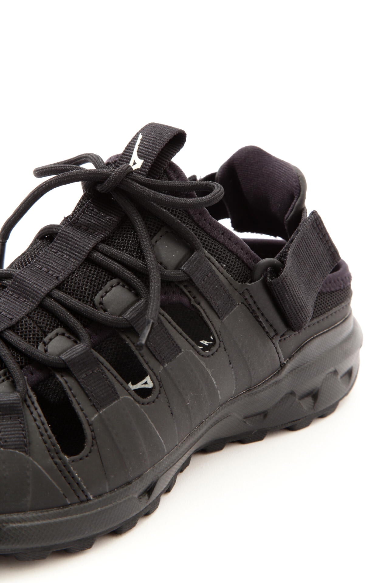 MIZUNO HIKING SANDALS