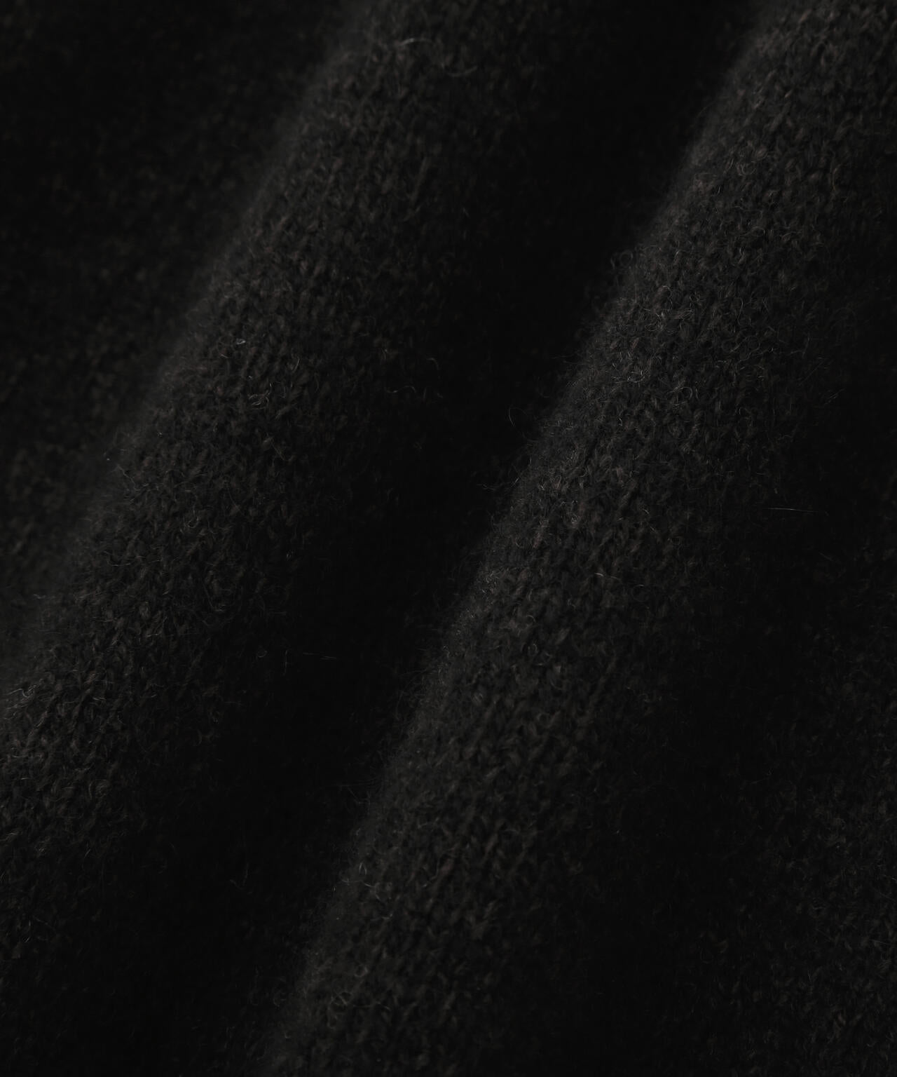 TWISTED CASHMERE WOOL KNITWEAR