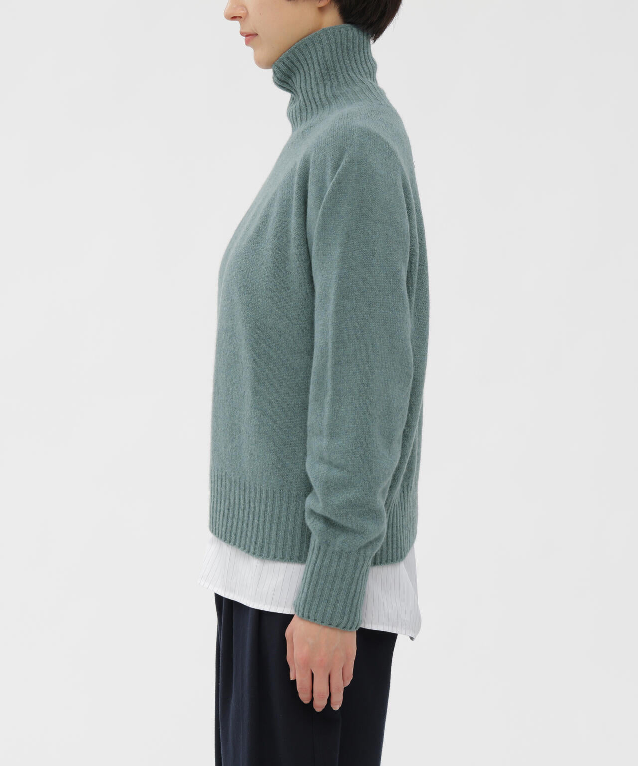 TWISTED CASHMERE WOOL KNITWEAR