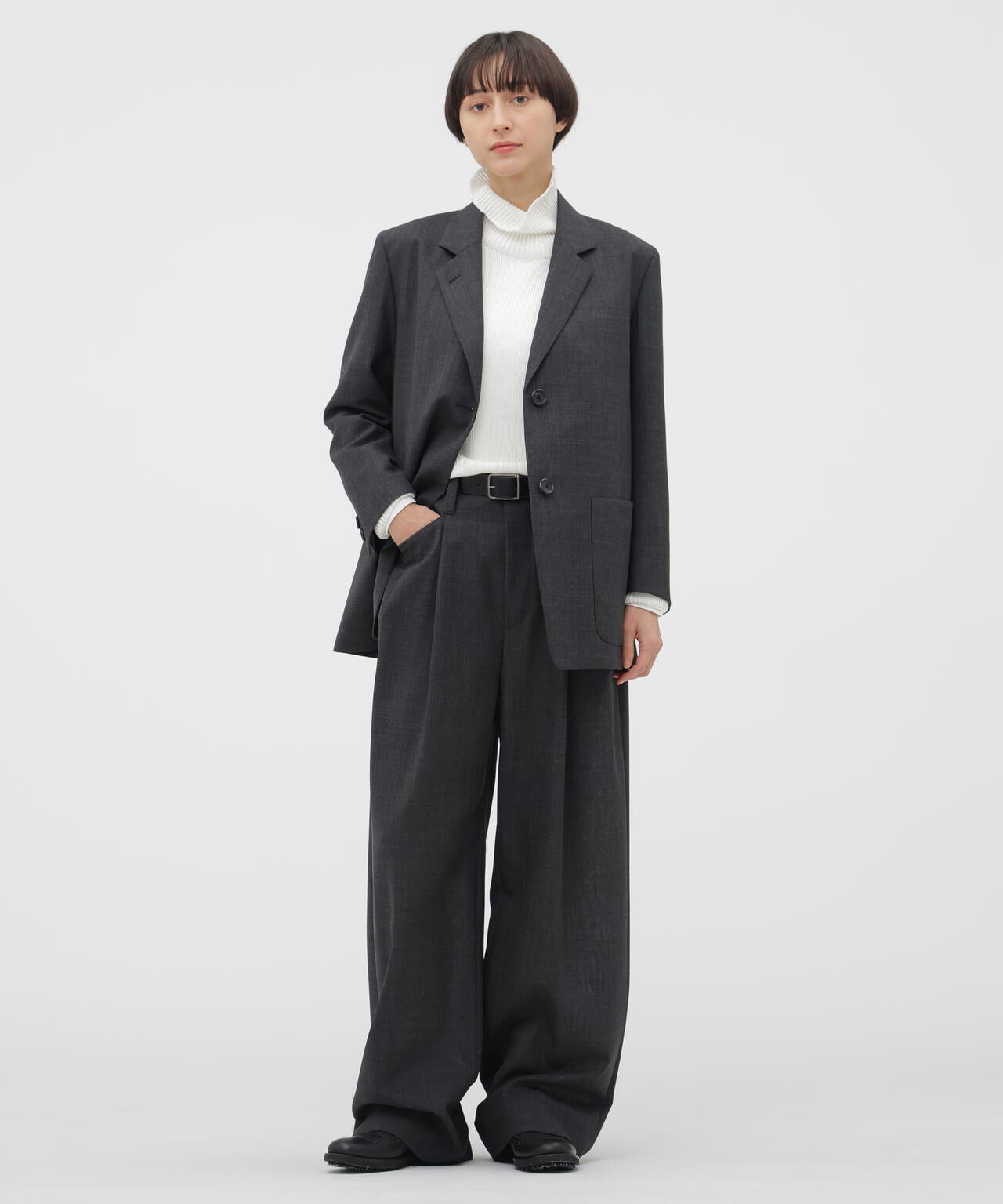 CRISP WOOL PLAINWEAVE JACKET
