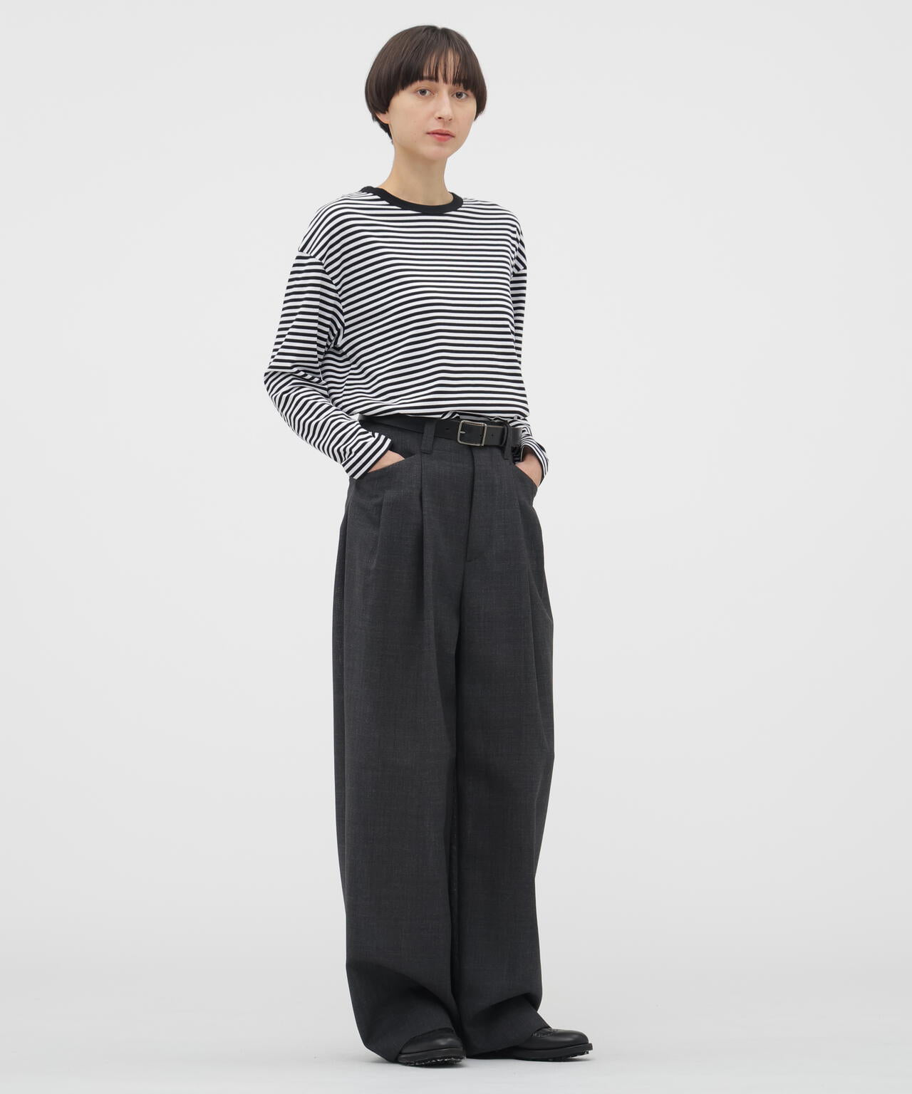 CRISP WOOL PLAINWEAVE TROUSERS
