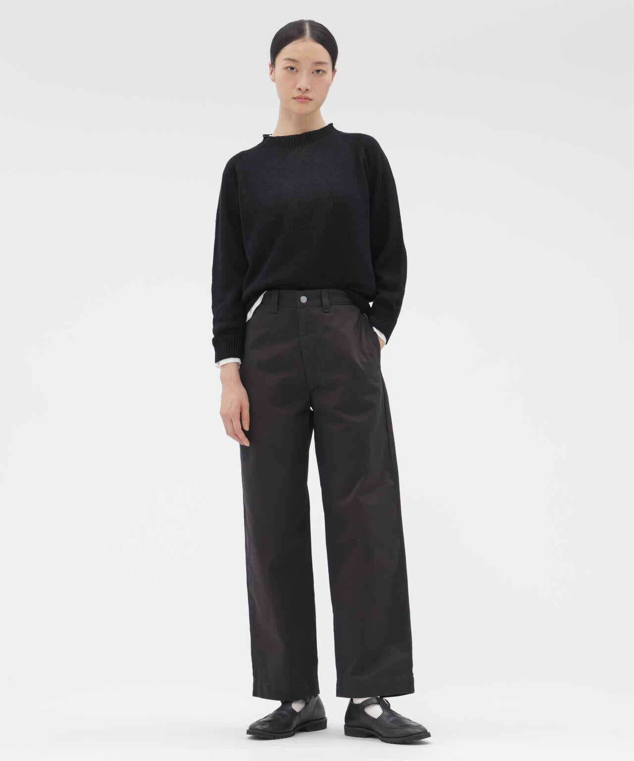 BASIC CHINO TROUSERS
