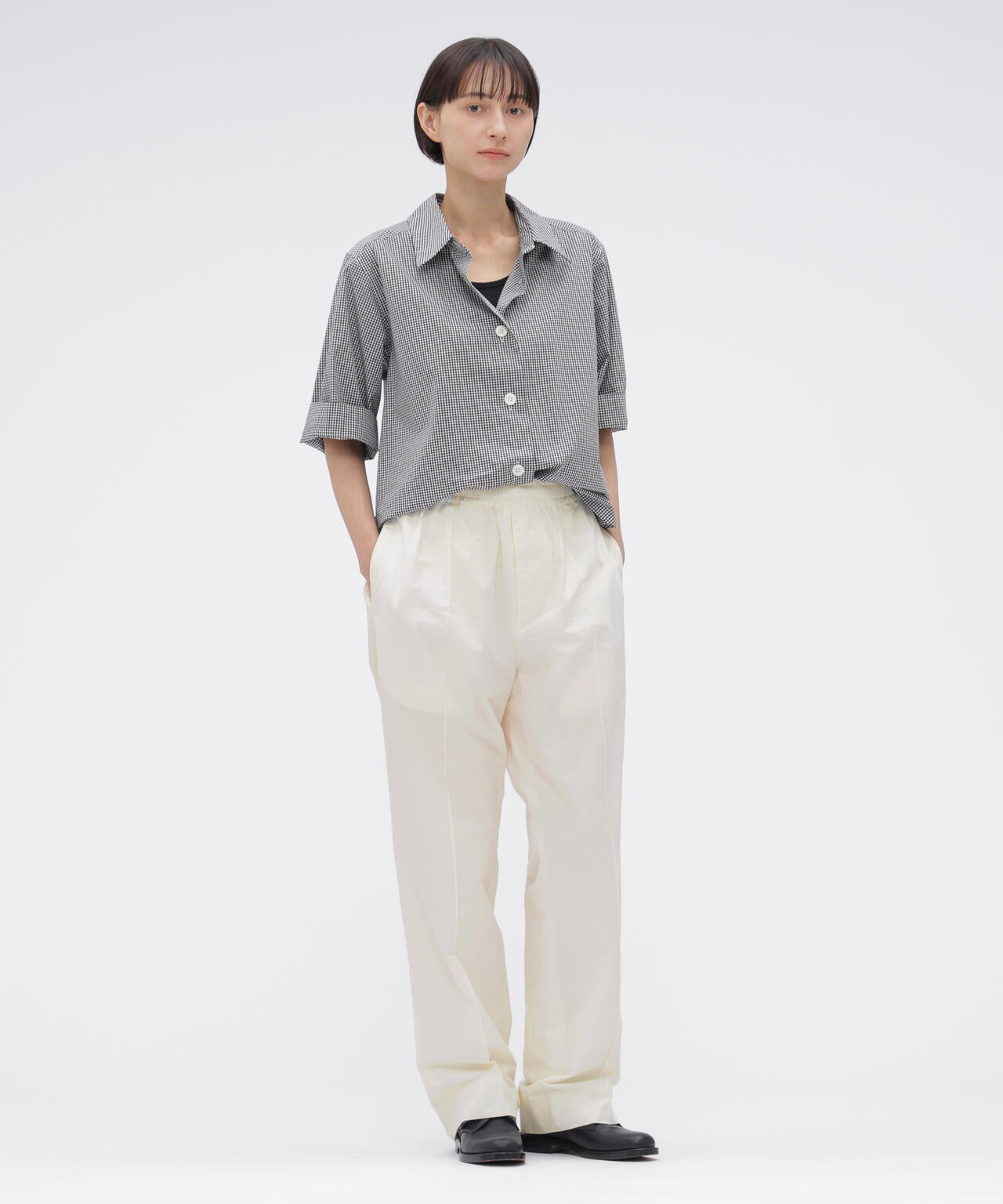 身長168cm B76 W58 H86 着用サイズ:II
