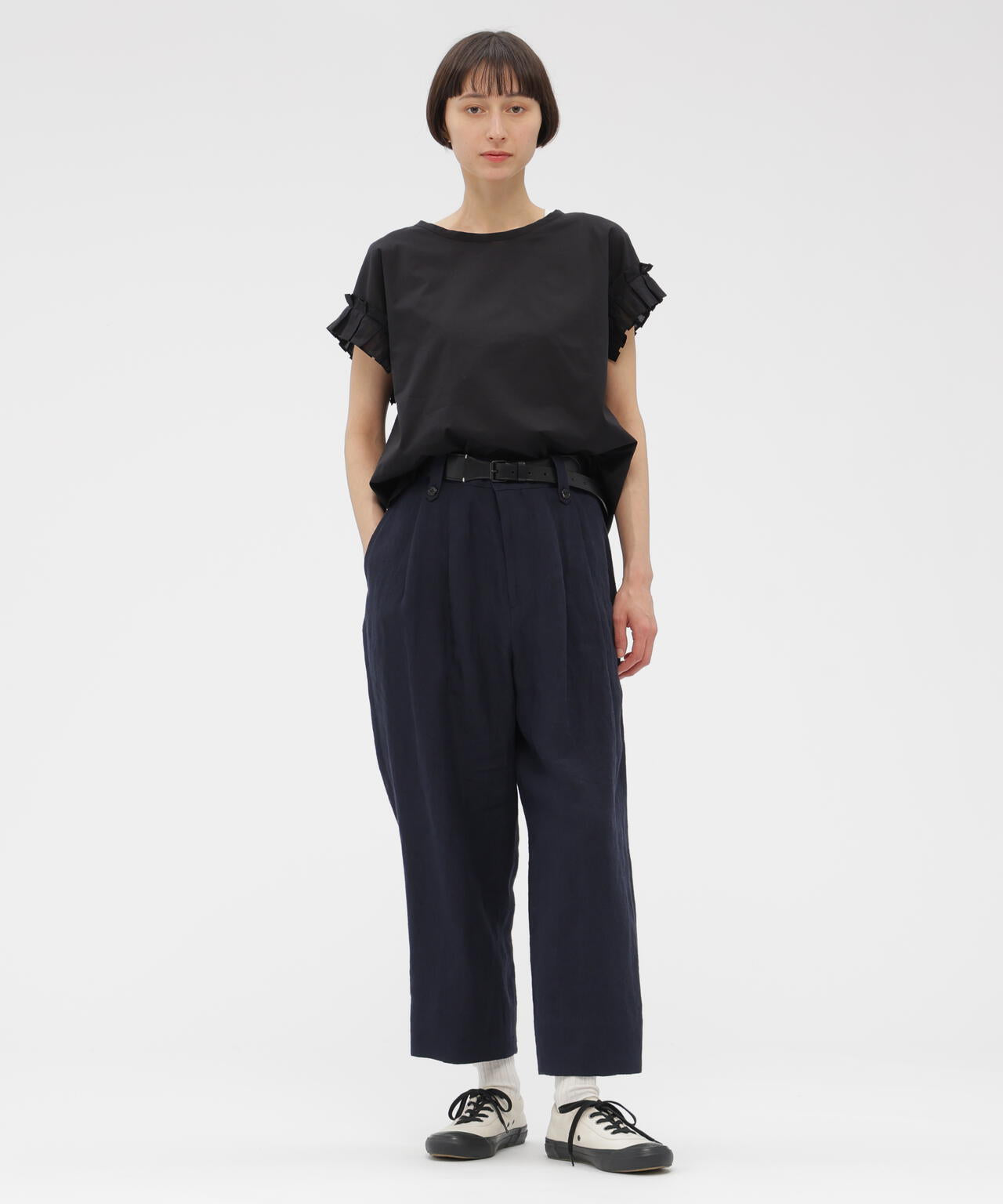 LINEN TROUSERS