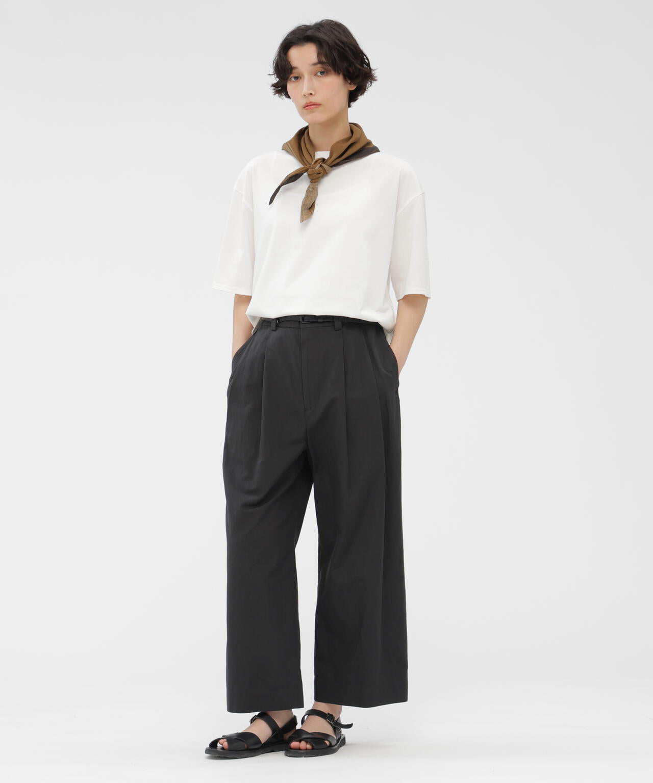 LIGHT DENSE COTTON JERSEY TOP