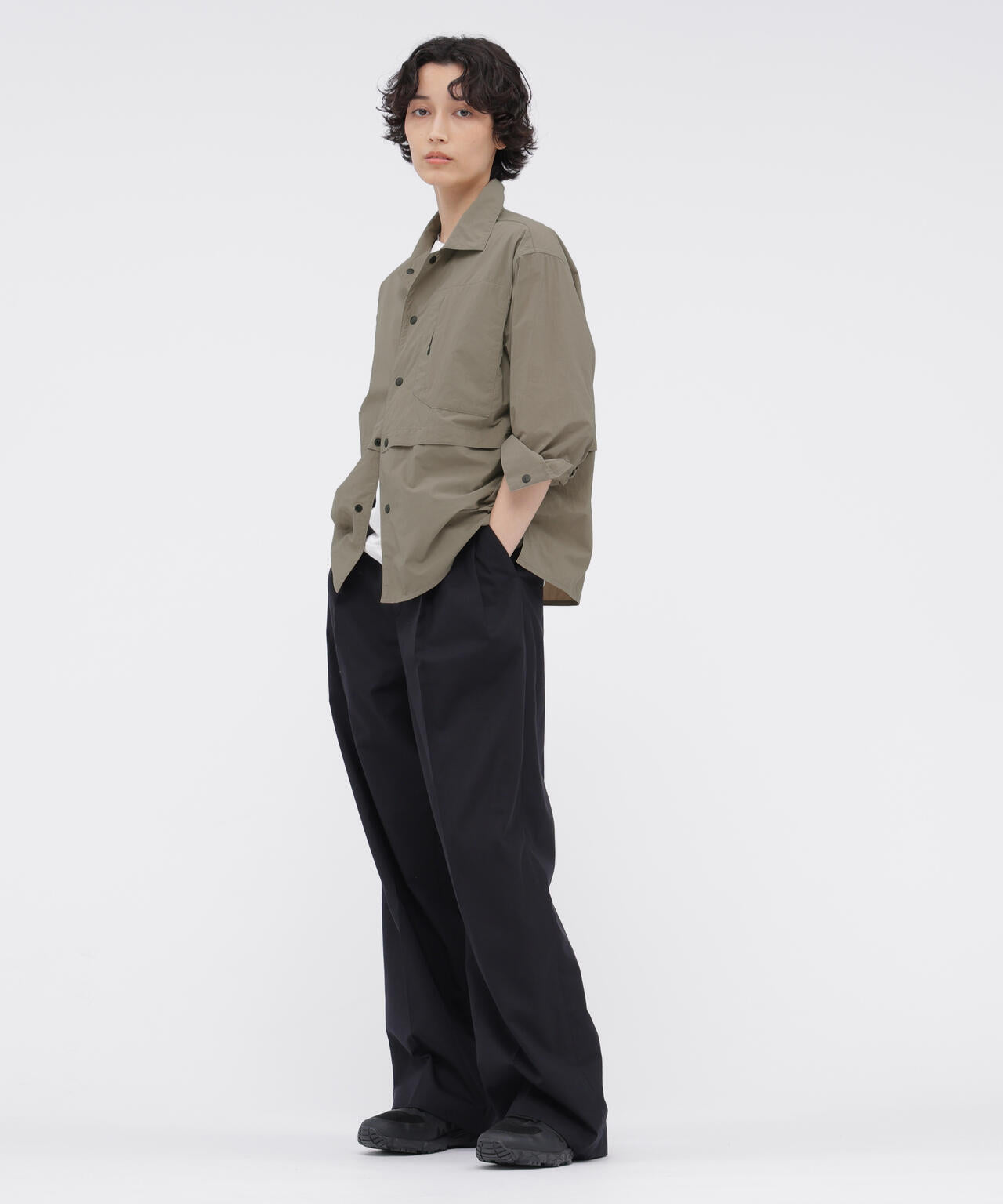 SUMMER WOOL TROUSERS