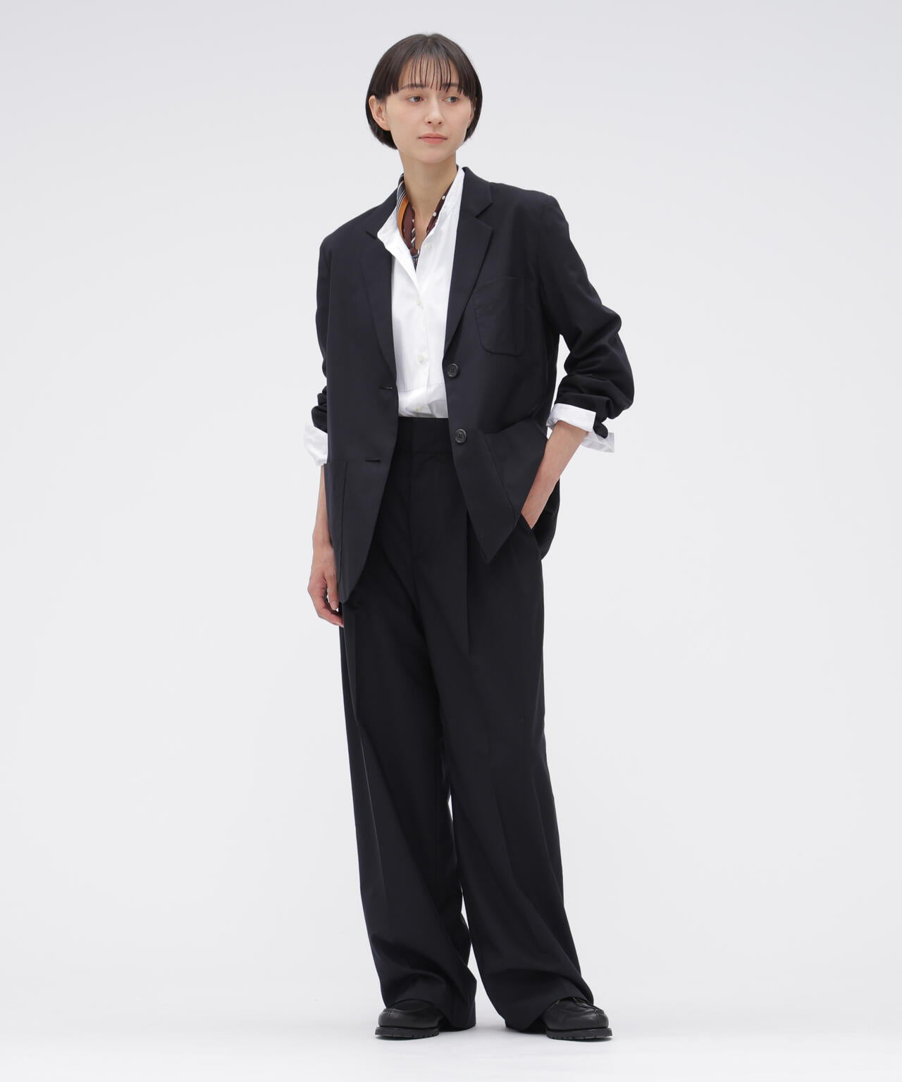 SUMMER WOOL TROUSERS