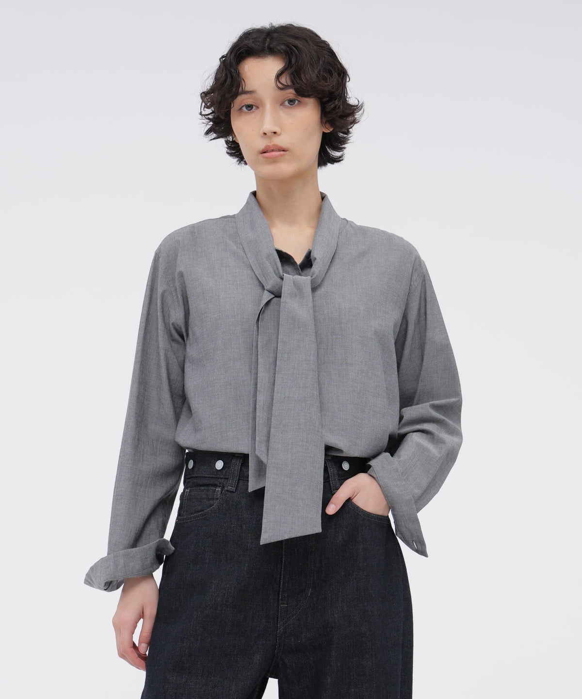 FINE COTTON CHAMBRAY SHIRT